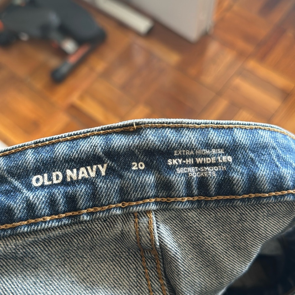 Ski high wide leg jeans old navy jeans size 20